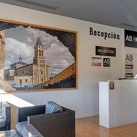 As Hoteles Ponferrada Columbrianos Екстериор снимка