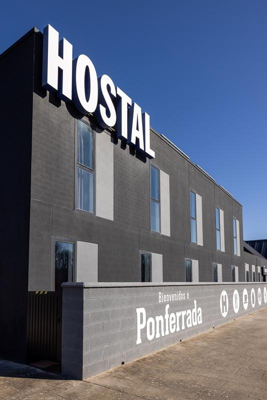 As Hoteles Ponferrada Columbrianos Екстериор снимка